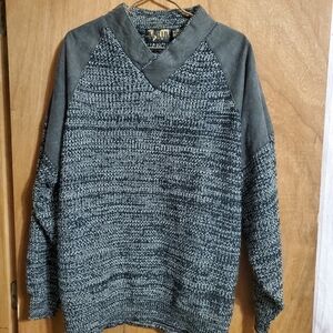 Fluid Mens Sweater. XL. Gray Bkack. Gray Demin Patchwork Shoukder. Long Sleeves